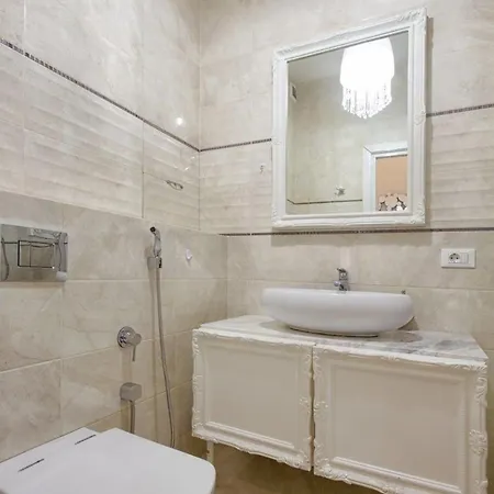 Apartment море - перша лінія -вид з вікна на світанки *